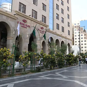 كراون بلازا المدينة فندق